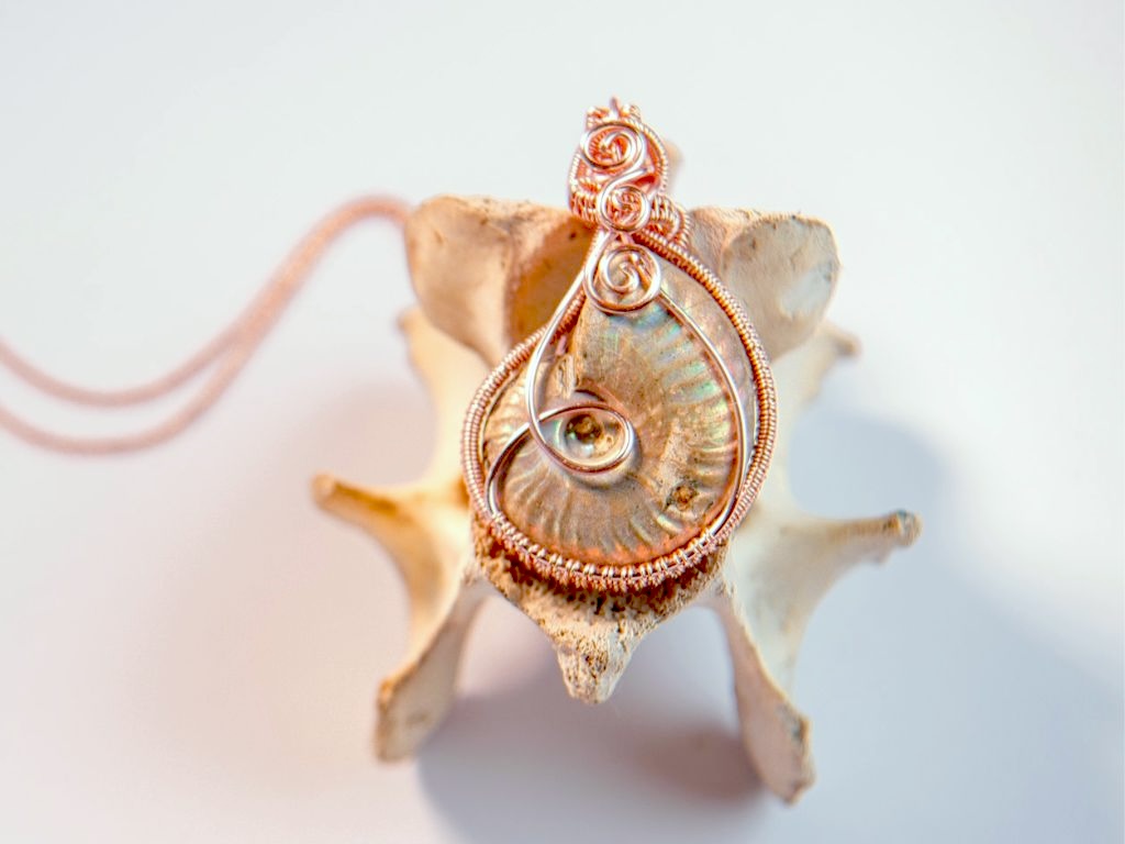 Eternal Current Pendant