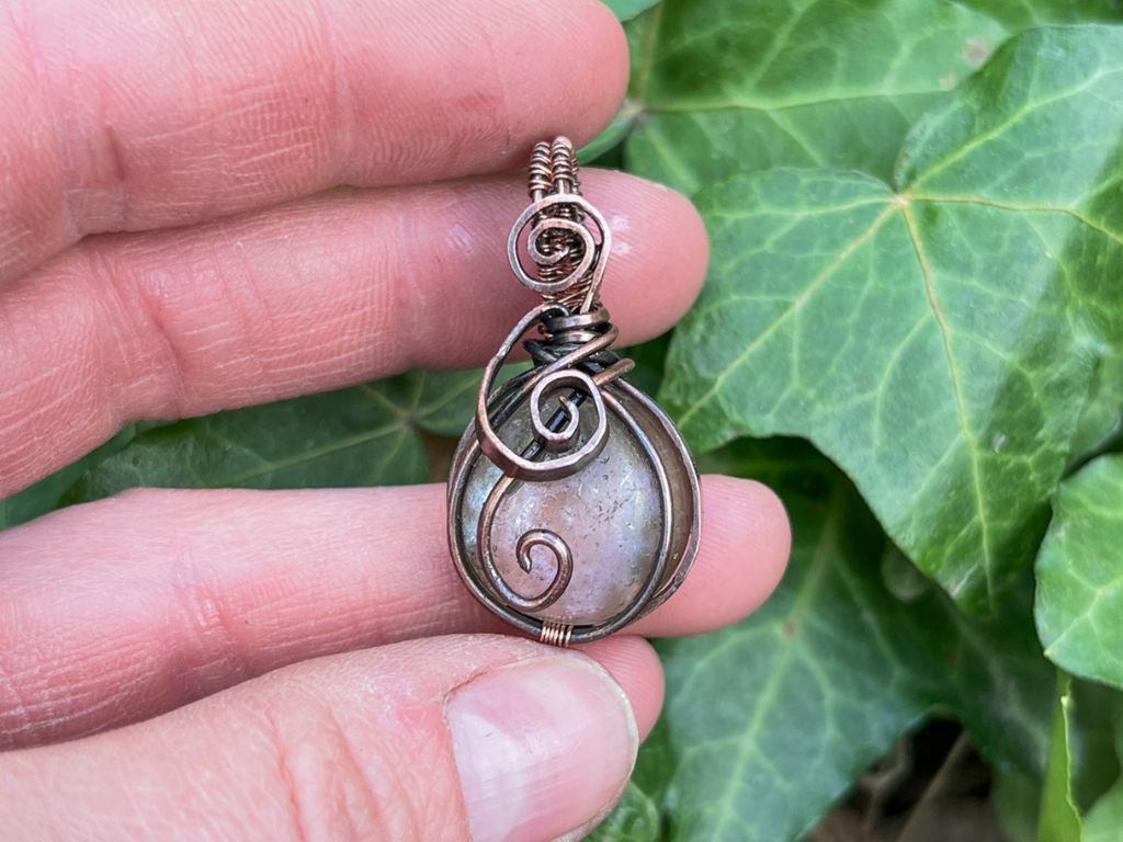Faire Magic Pendant