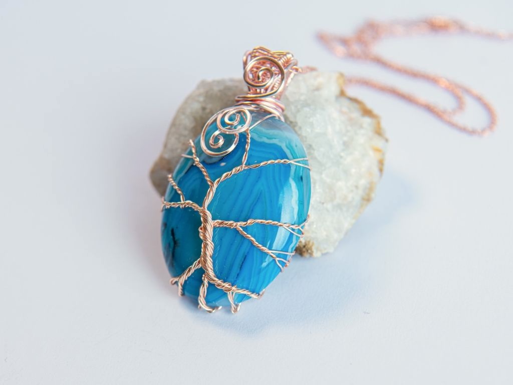 Oceanic Roots Pendant