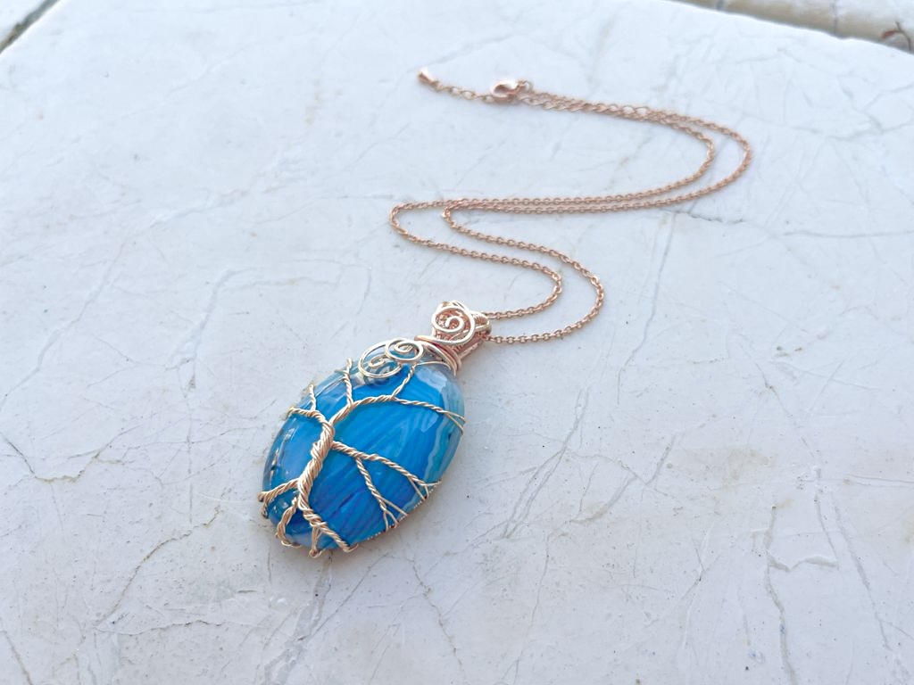 Oceanic Roots Pendant